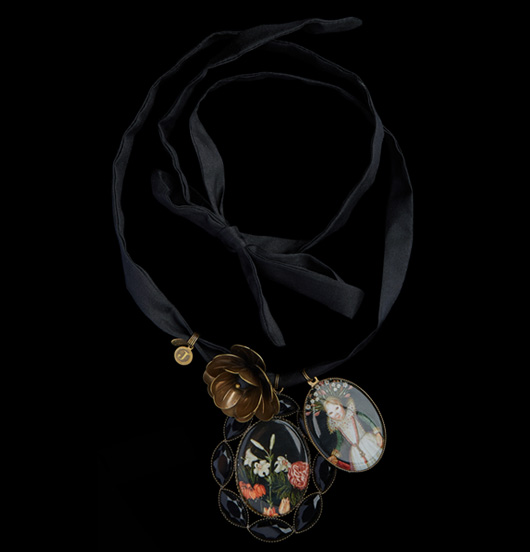 TESSUTO | Natura | Nastro seta con ciondoli