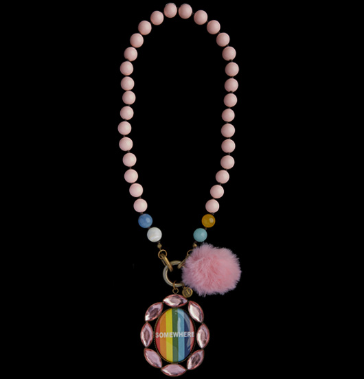 GIROCOLLO | Kokoro | Girocollo resina rosa 