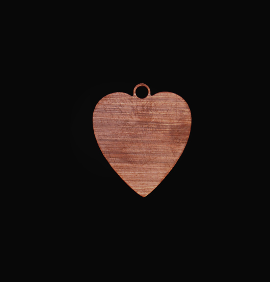 Copper kind heart pendant with a small enamelled ivory heart. Customized necklace to give to your mum, gift for a best friend.