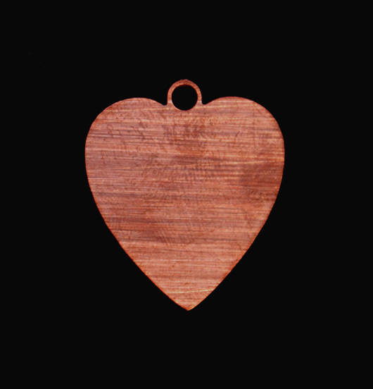 Red heart shaped pendant in enamelled copper, suitable to create your customized jewel, gift suitable for Valentine's Day, Christmas, for your mum.

