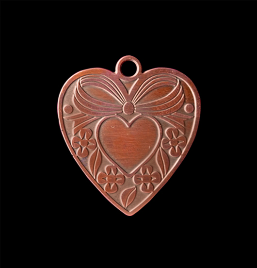 Kind heart pendant in copper with enamelled turquoise small heart. Customized necklace to give a friend, a sister