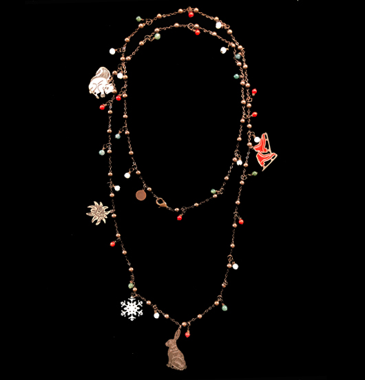collana in rame con ciondoli con tema montagna, per gli amanti della montagna, dello sci, del pattinaggio su ghiaccio, per regalo di natale con ciondoli: pattini,scoiattolo,fiocco di neve, lepre,stella alpina