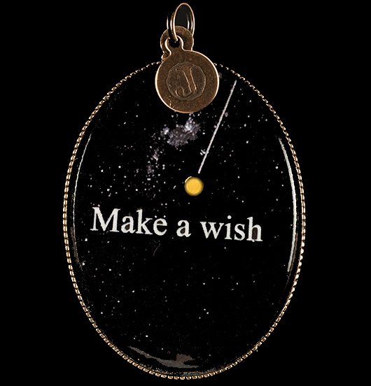 medallion in porcelain make a wish with detail in gold on a black background, a shooting star, for dreamers, gift for a friend, for 18th birthday, for the person you love, for a birthday