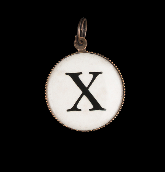 Lettera dell'alfabeto  X in porcellana da personalizzare il tuo regalo.