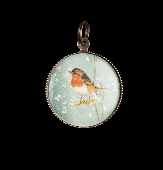 small pendant with robin