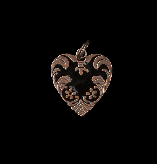 Rebel heart, copper charms enamelled in black, suitable to customize your jewerly and to give as a gift to the people you love.