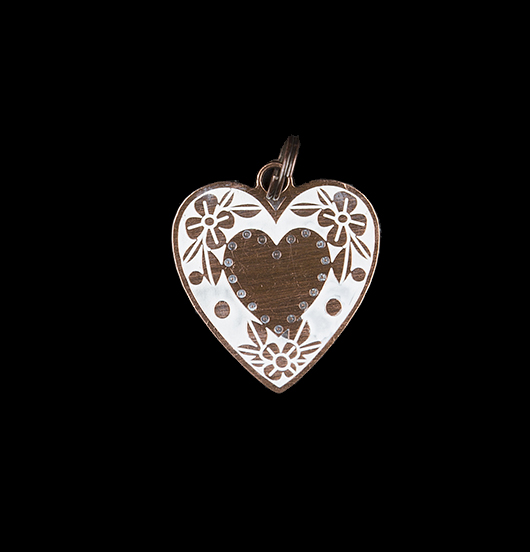 Heart shaped charm enamelled in white to build your customized jewerly. Unique gift.