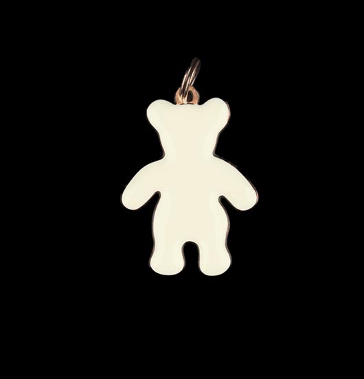 White teddy bear shaped charm in enamelled copper, suitable to customize your jewerly. Gift for Baptism, Confirmation, First Communion, children.