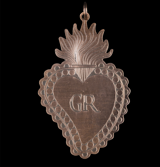 Cuore sacro grande in rame inciso. Ciondolo per personalizzare collana. Regalo unico.